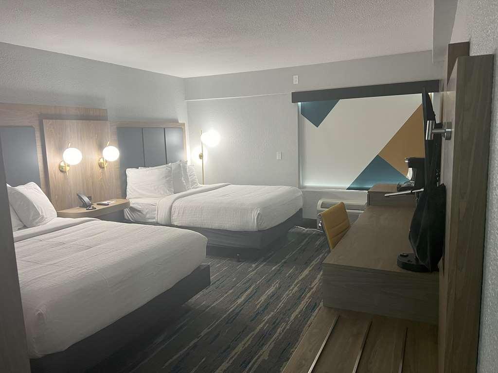 Hotel Western And Mobile